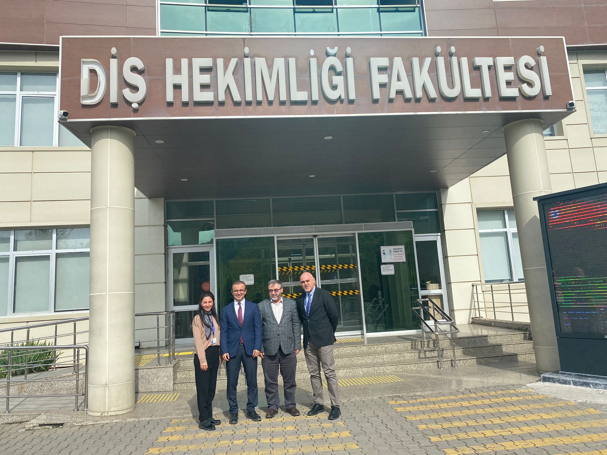 DİŞ HEKİMLİĞİ FAKÜLTESİ